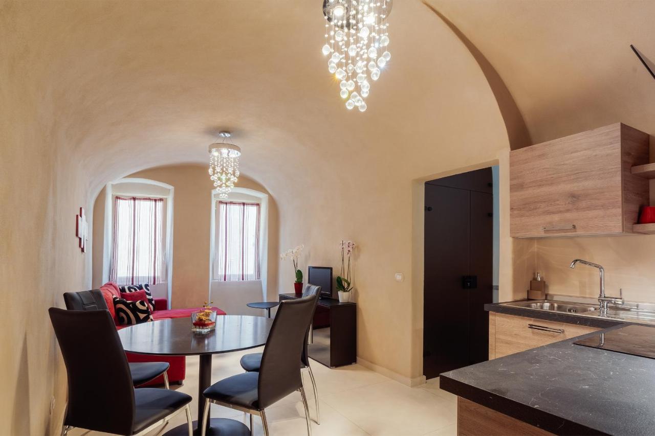 Costiglioli Central & Elegant Duplex ซานเรโม ภายนอก รูปภาพ